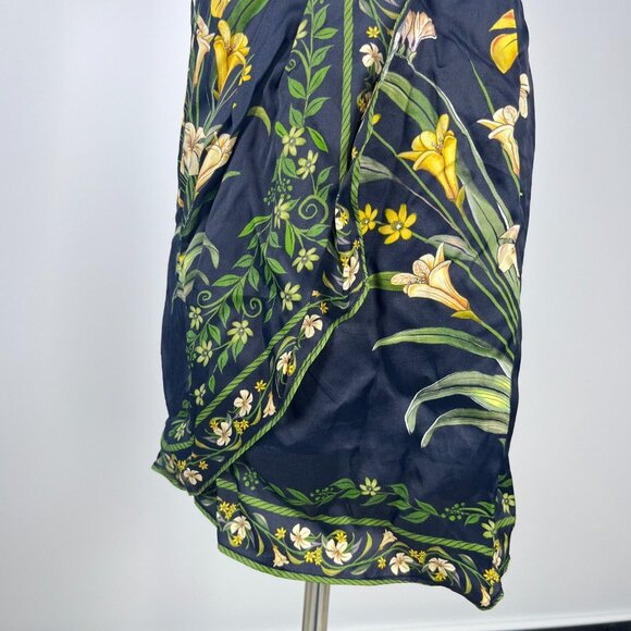 NWOT Farm Rio Flowers Arch Wrap Front Floral Flowers Mini Skirt Size S - Picture 6 of 13